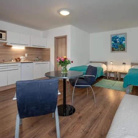 Apartment Tereza & Free Parking Bratislava