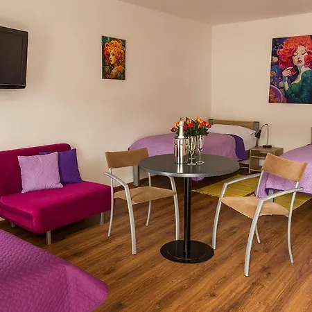 Apartment Tereza & Free Parking Bratislava