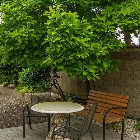 Apartment Tereza & Free Parking Bratislava