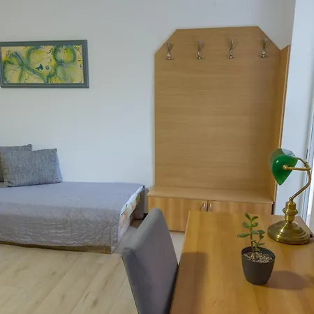 Tereza & Free Parking Апартаменты *