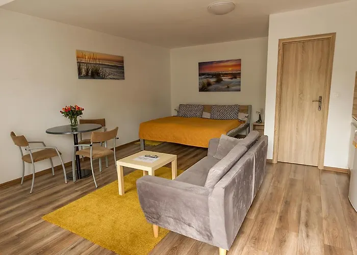 Tereza & Free Parking Братислава