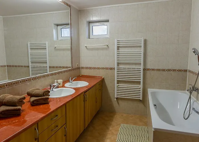 Tereza & Free Parking Apartmán Bratislava